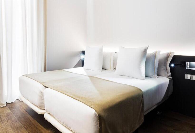 هتل One Shot Mercat 09