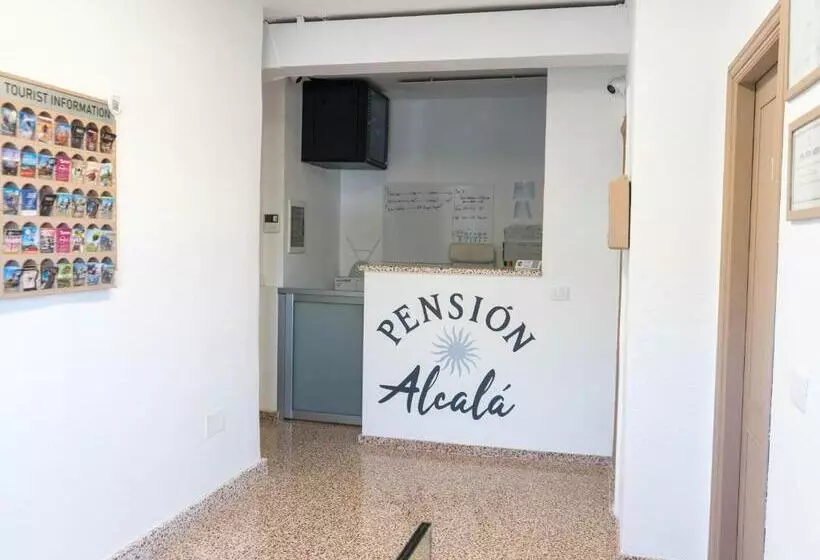 ホテル Pension Alcala