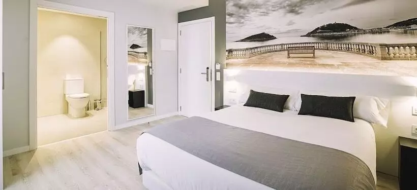 Hotelli Pension Txingurri