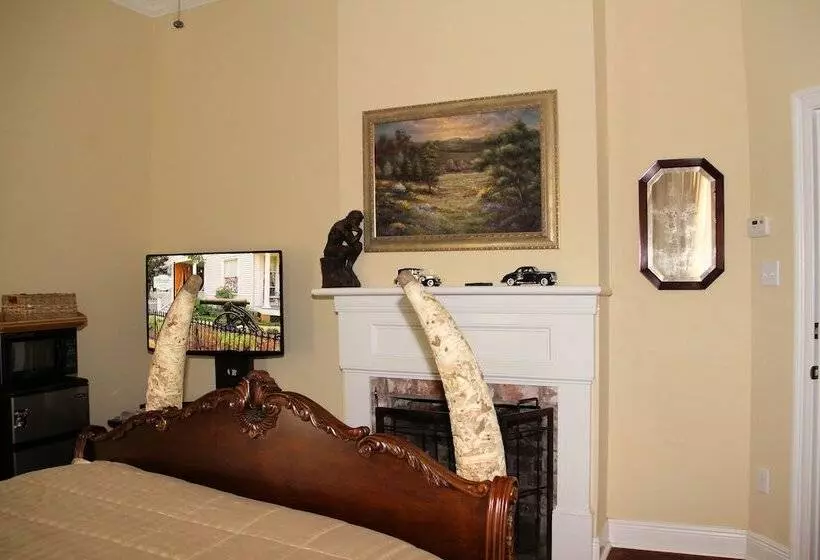 Hotelli Rising Sun Bed & Breakfast