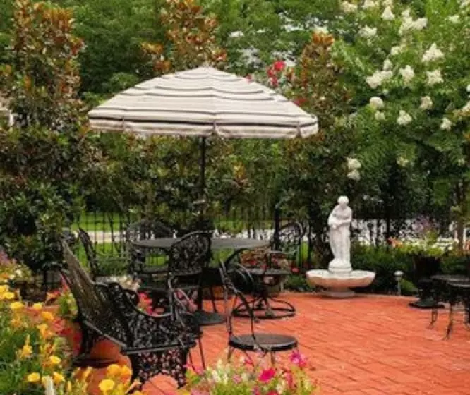 Hotelli Rising Sun Bed & Breakfast