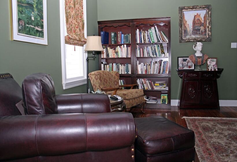 בית מלון כפרי Rising Sun Bed & Breakfast