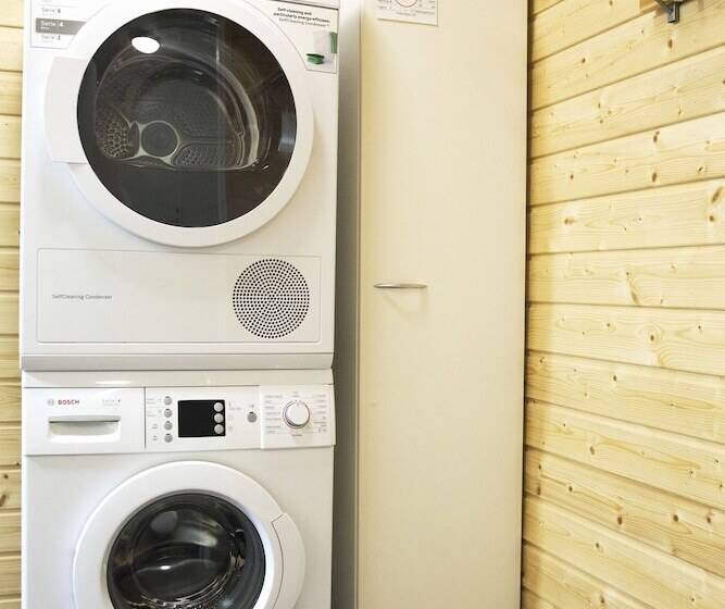 酒店 Saariselkä Inn Majatalo Panimo