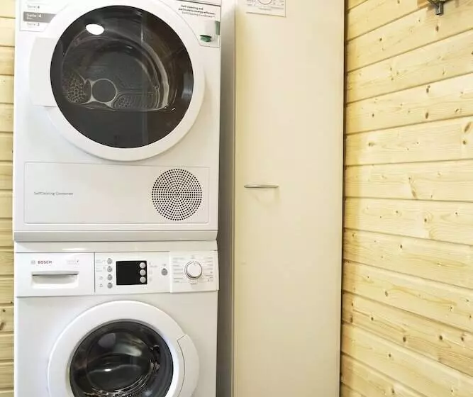 ホテル Saariselkä Inn Majatalo Panimo