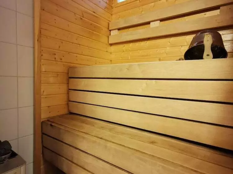 ホテル Saariselkä Inn Majatalo Panimo