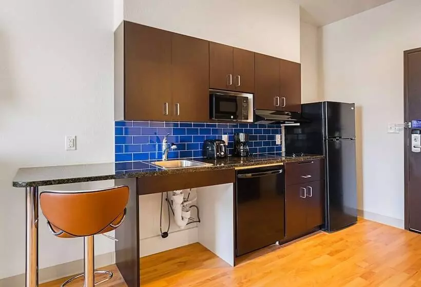 Hotelli Studio 6buda, Tx