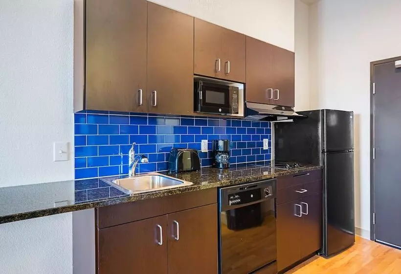 Hotelli Studio 6buda, Tx