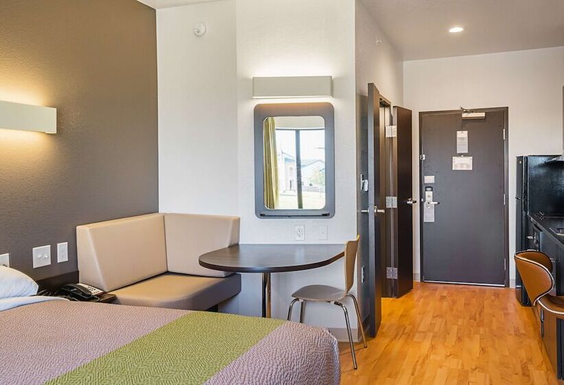 فندق Studio 6buda, Tx