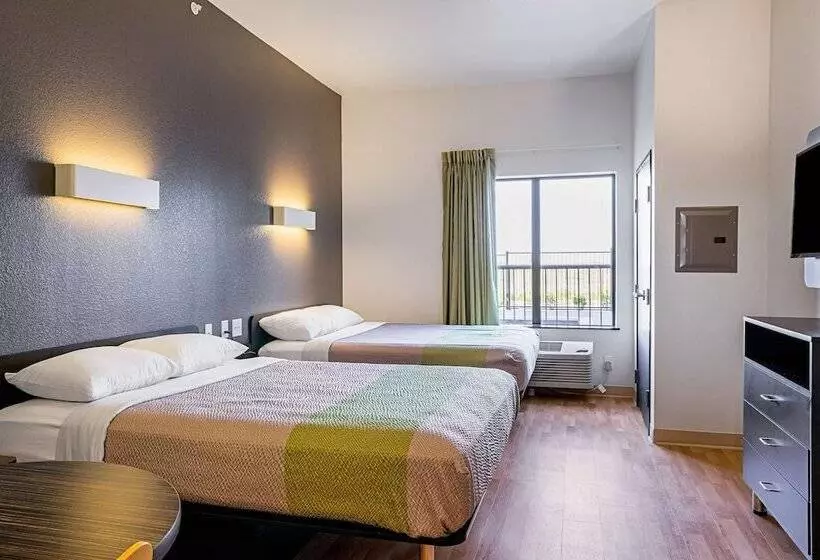 Hotelli Studio 6buda, Tx