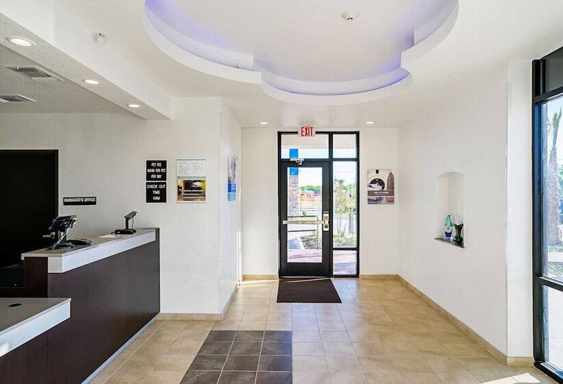 فندق Studio 6buda, Tx