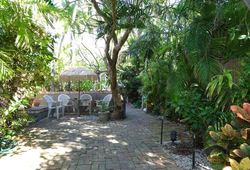 호텔 Suite Dreams Inn By The Beach