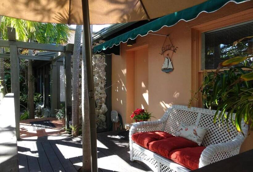 호텔 Suite Dreams Inn By The Beach