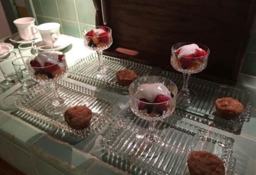 호텔 The Parsonage Inn B&b