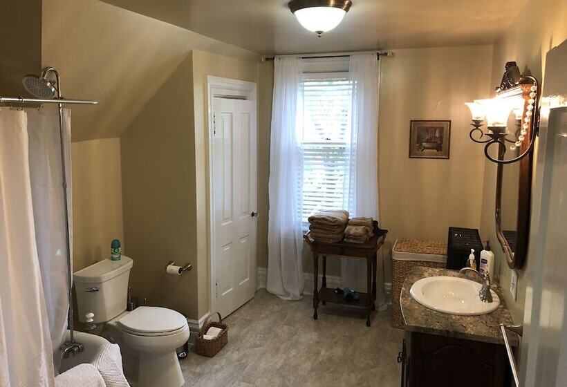 호텔 The Parsonage Inn B&b