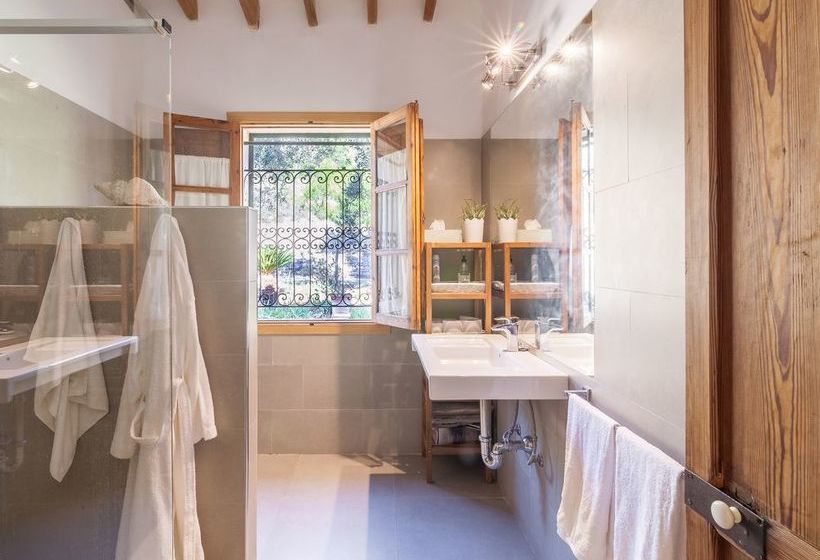 هتل V Finca Luisa