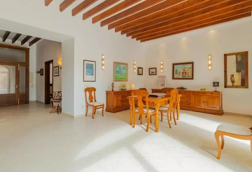 ホテル Villa Can Campins