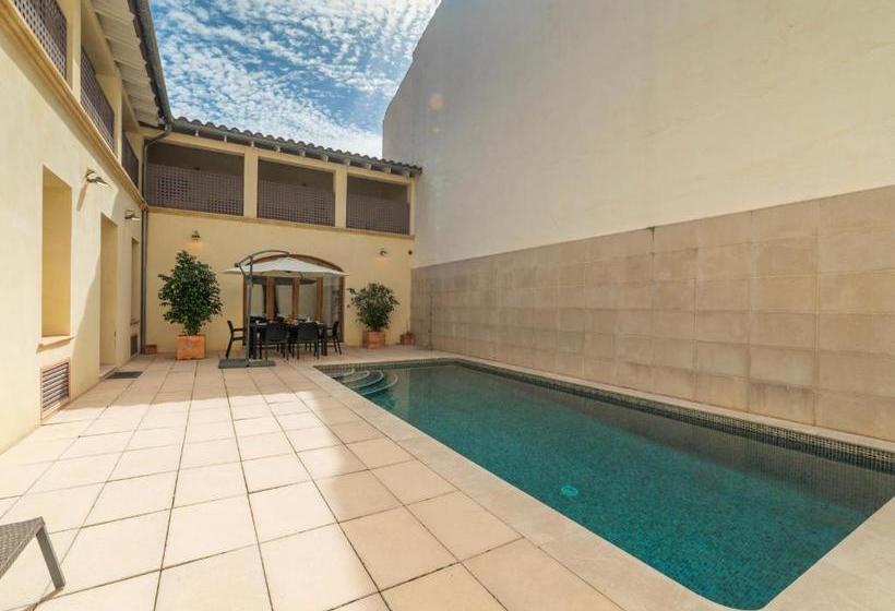 هتل Villa Can Campins