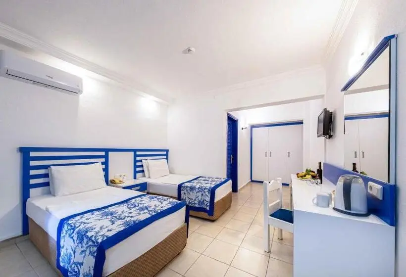 Ölüdeniz Beach Resort By Z Hotels