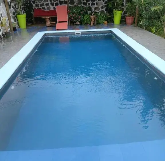 تختخواب و صبحانه Résidence Des Cascades