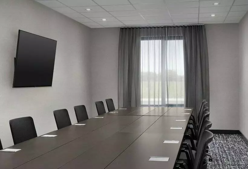 Hotelli Fairfield By Marriott Inn & Suites Sikeston