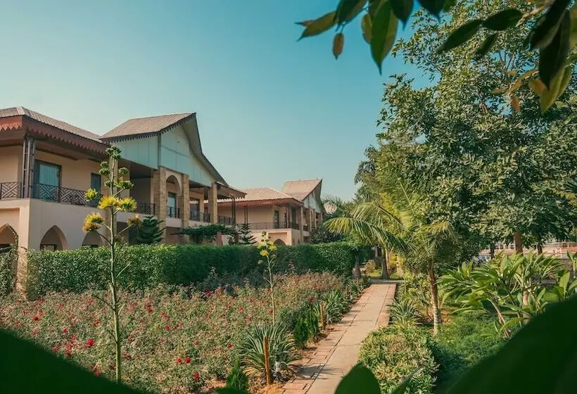 ホテル Abhyaran Resort & Spa Ranthambore