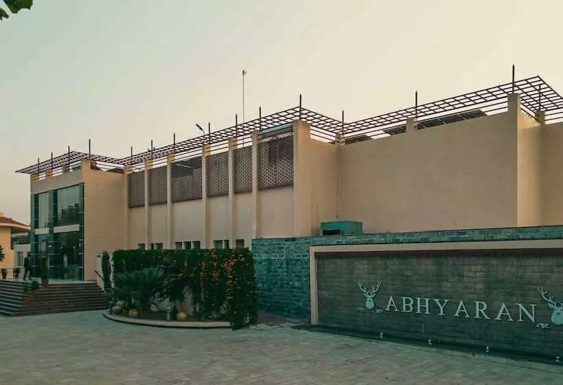 ホテル Abhyaran Resort & Spa Ranthambore