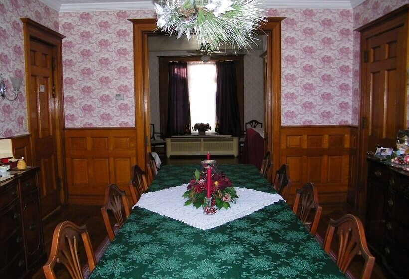 Отель Barrister's Bed & Breakfast