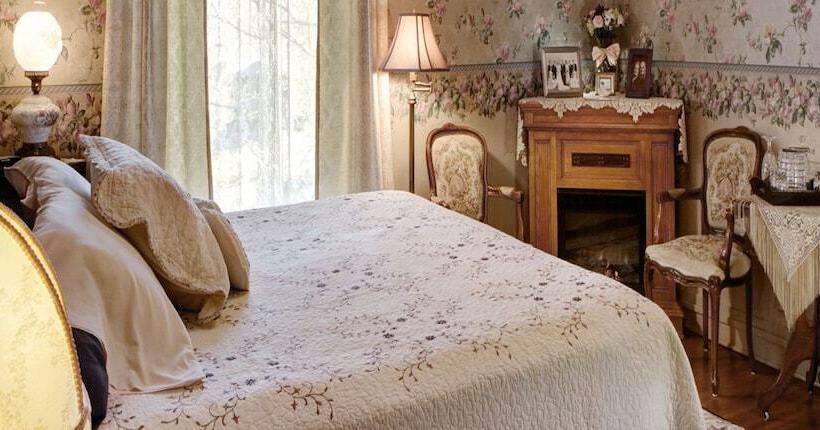 Отель Barrister's Bed & Breakfast