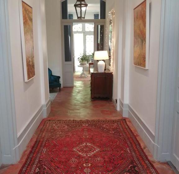 호텔 B&b Les Chambres D Aimé