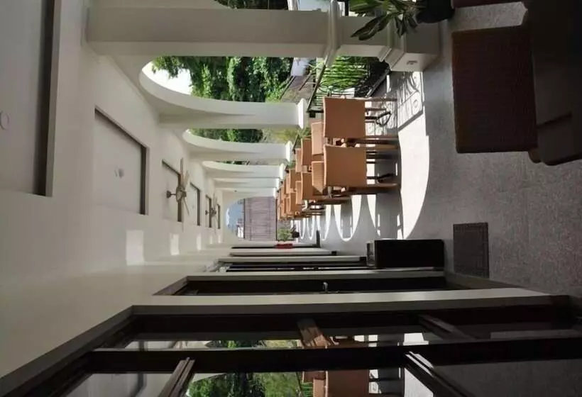 هتل Casa De Wanea