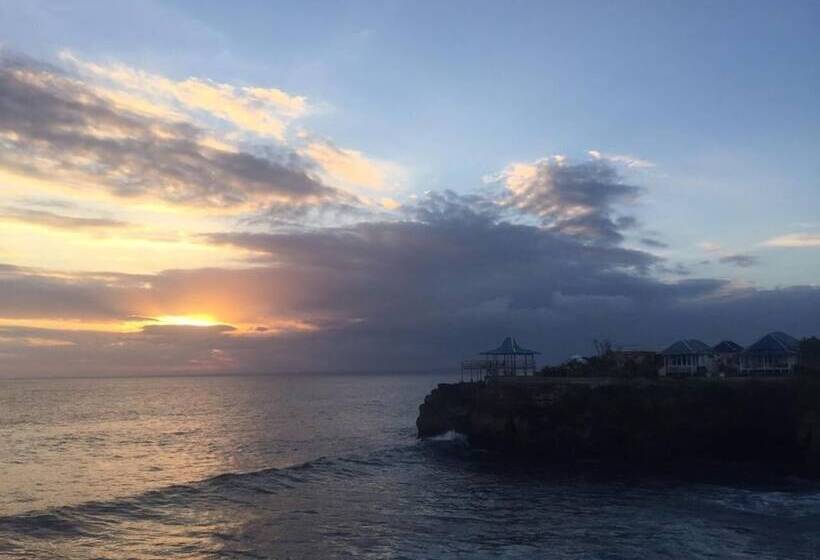Otel Dodol Lembongan Cliff Sunset