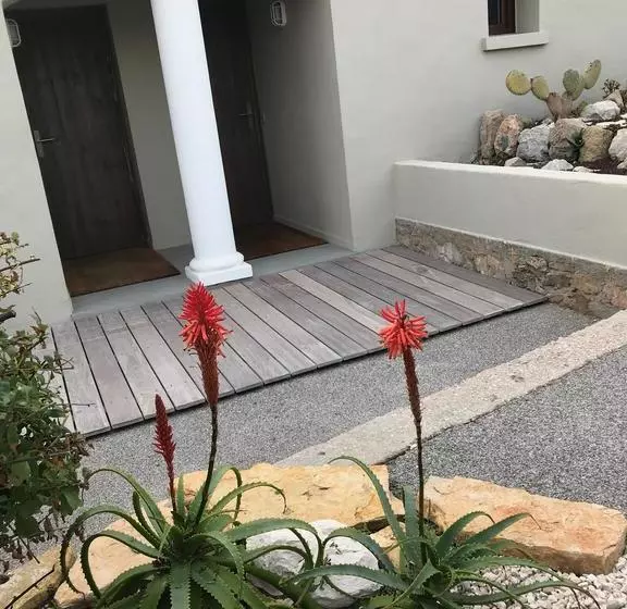 ホテル Plein Large