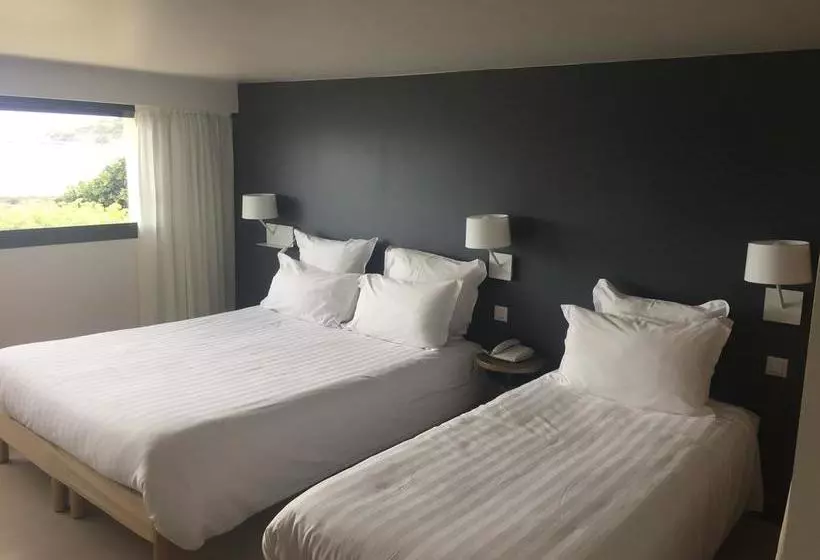 ホテル Plein Large