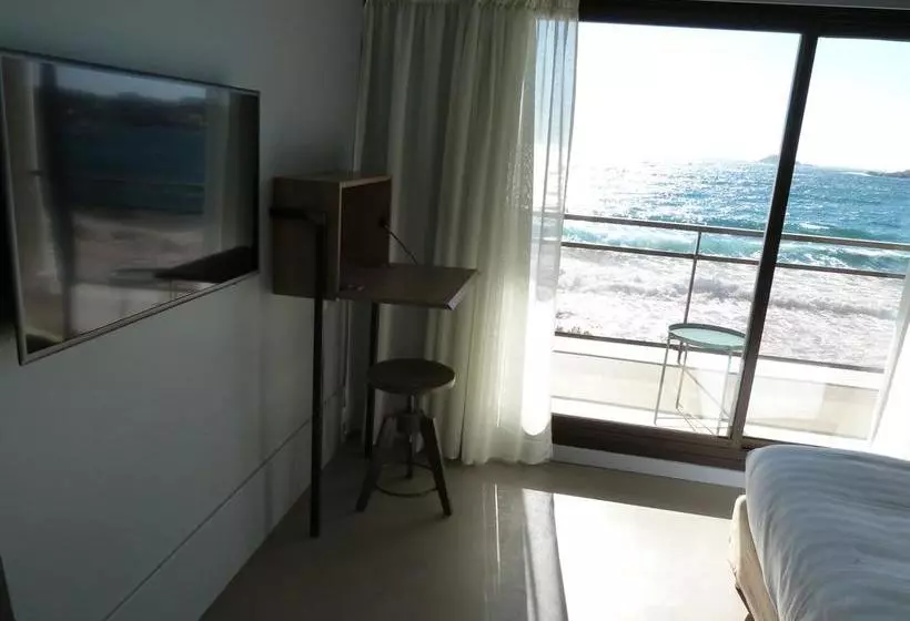 ホテル Plein Large