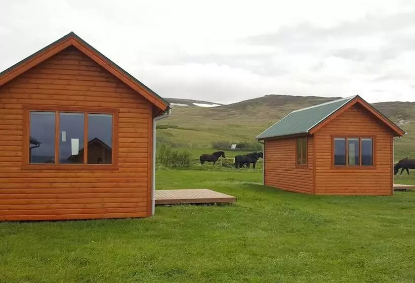 هتل Hvammstangi Cottages