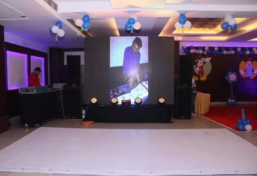 Click Hotel Kohinoor, Ludhiana