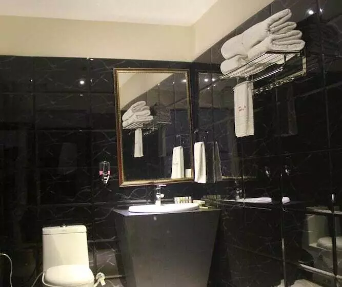 Click Hotel Kohinoor, Ludhiana