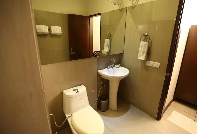 Click Hotel Kohinoor, Ludhiana