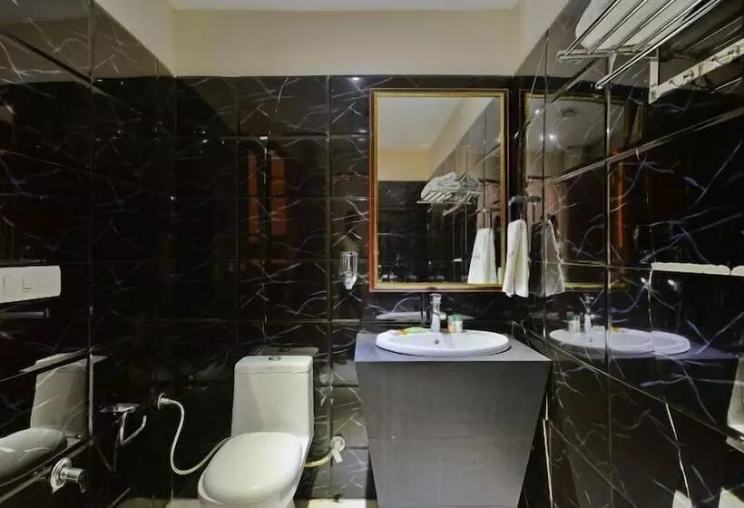 Click Hotel Kohinoor, Ludhiana