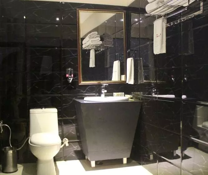 Click Hotel Kohinoor, Ludhiana