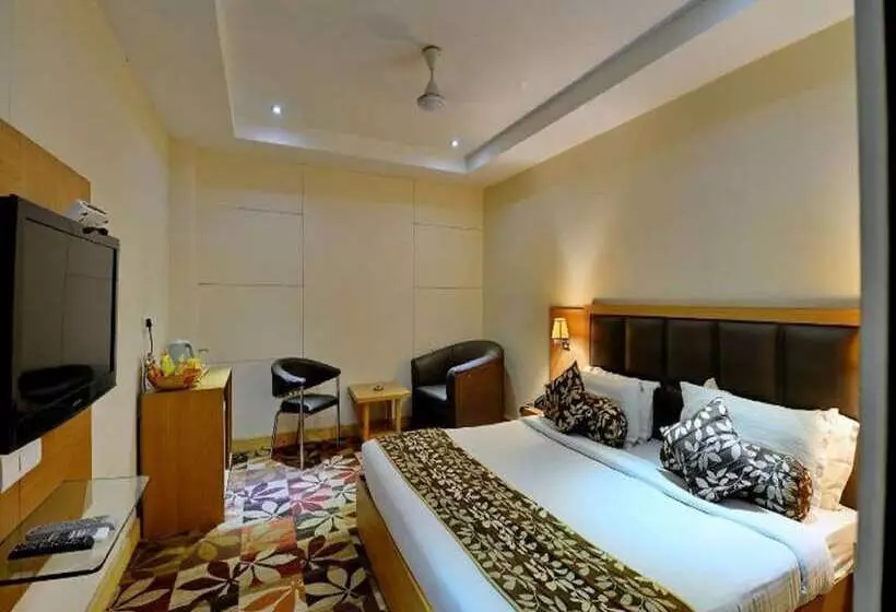 Click Hotel Kohinoor, Ludhiana