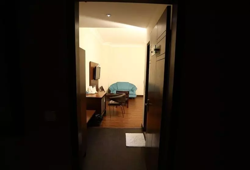 Click Hotel Kohinoor, Ludhiana