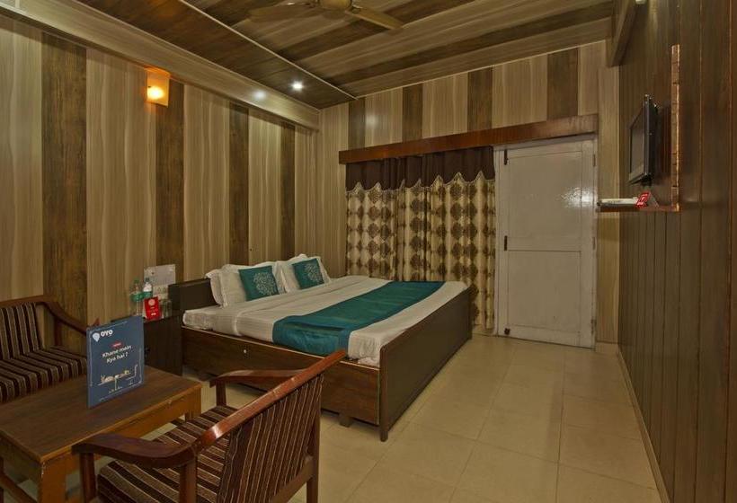 ホテル Krishna & Restaurant