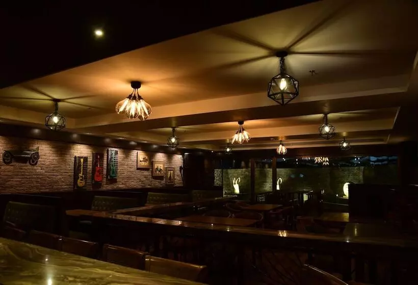 Lemon Tree Hotel Siliguri