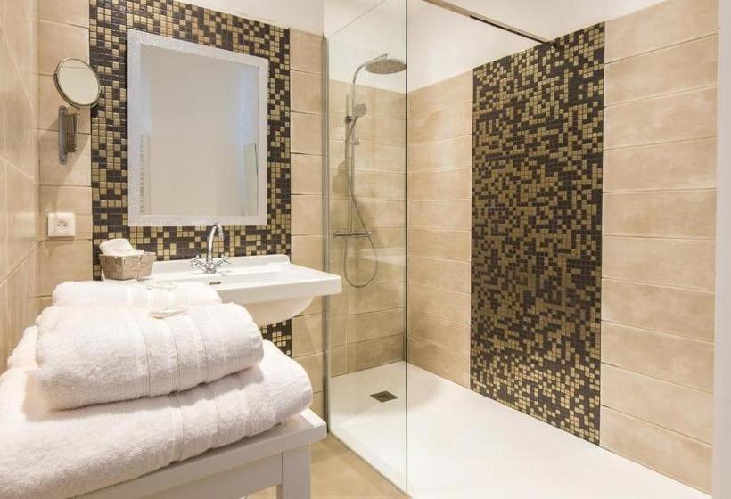 호텔 B&b Les Chambres D Aimé