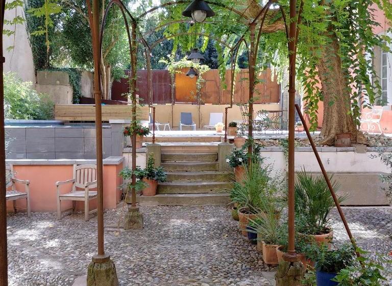 호텔 B&b Les Chambres D Aimé