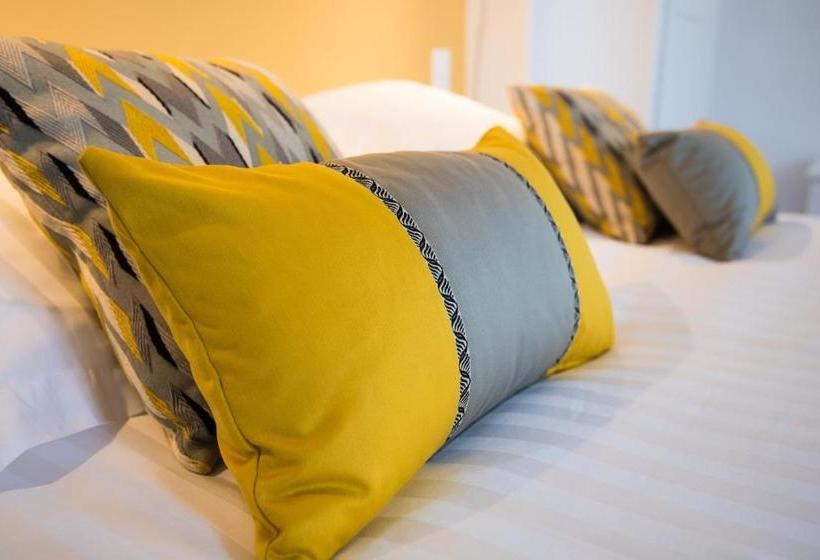 호텔 B&b Les Chambres D Aimé