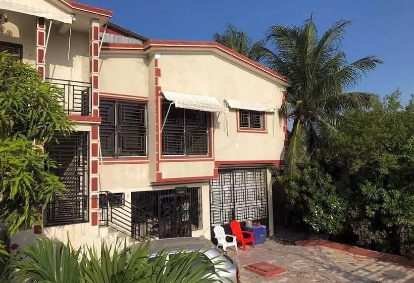 هتل Marcie Guesthouse Hôtel And Restaurant