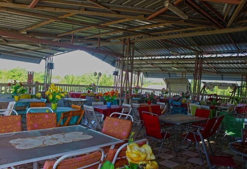 Szálloda Marcie Guesthouse Hôtel And Restaurant