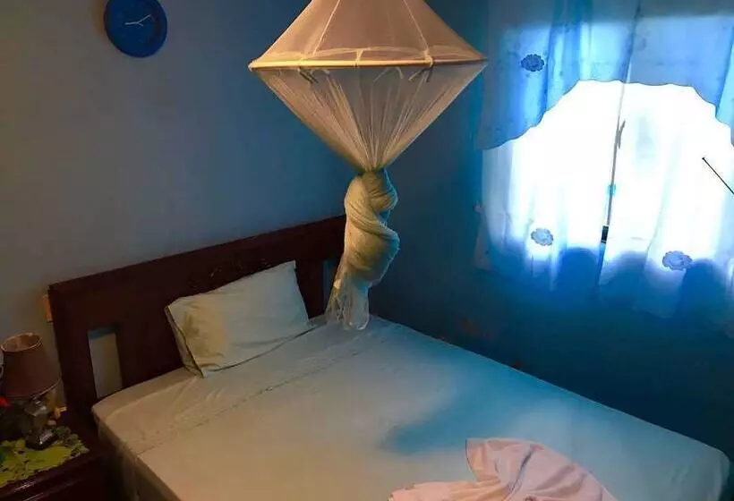 هتل Marcie Guesthouse Hôtel And Restaurant